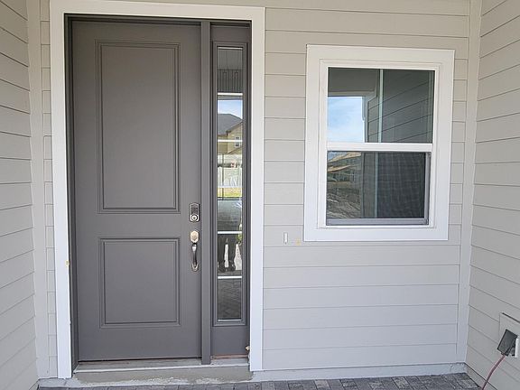 5th image of 80 WAVERLY Way