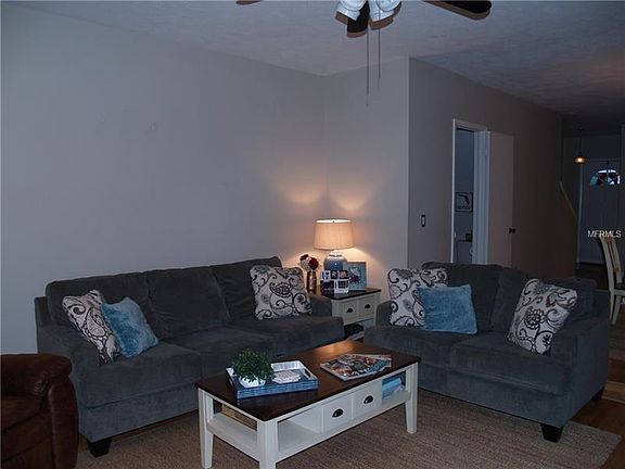 4th image of 3009 W Grovewood Ct APT A