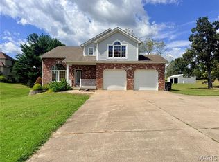 712 Big Spring Blvd, Perryville, MO 63775