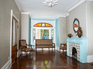 267 Seaton St, Toronto, ON M5A 2T5