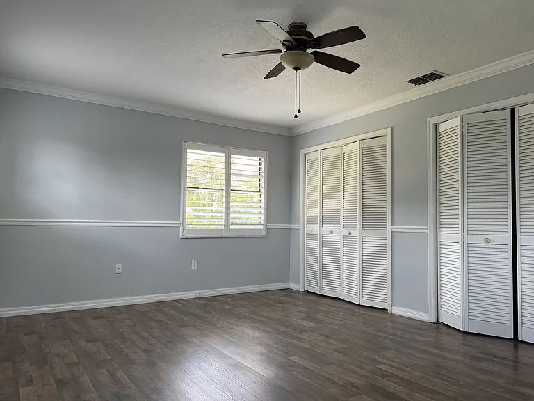 8015 Sycamore Dr — Photo 19