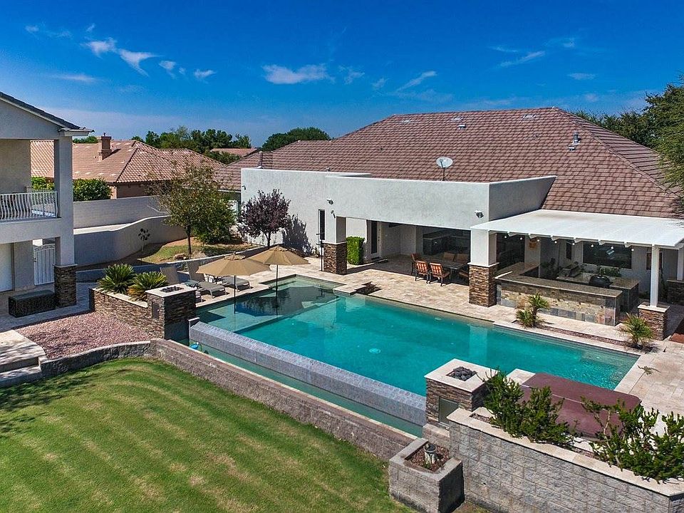 1st image of 2743 E Villa Park Ct