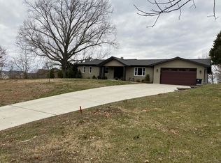 7781 Becker Rd, Saint Louis, MO 63129