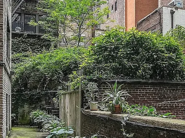 135 East 39th Street image 18 of 20