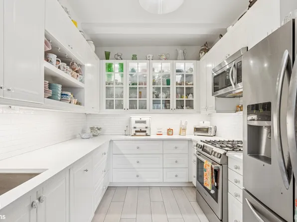 535 West 110th Street 12H image 4 of 4