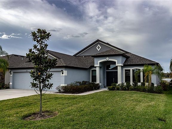 2nd image of 1366 Heritage Landings Dr