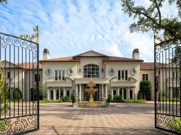 6 W Rivercrest Dr, Houston, TX 77042