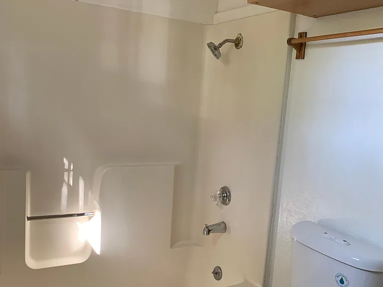 607 Barbe St #4 — Photo 11