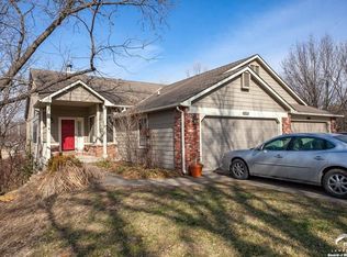 1506 Crossgate Dr, Lawrence, KS 66047