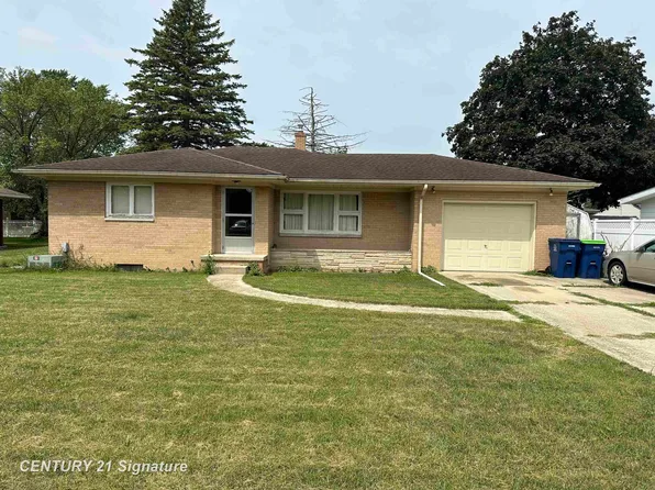 2587 Kuhlman Dr, Saginaw, MI 48603