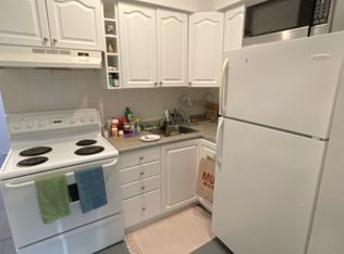 130 Baldwin St #U101, Toronto, ON M5T 1L6