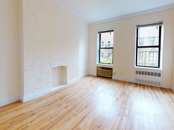 5th image of 323 E 83rd St APT 4D
