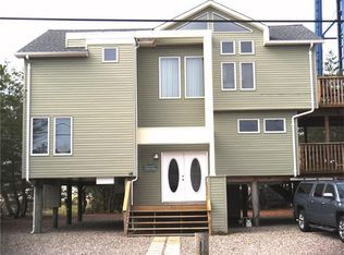 18 Pershing Ave, Long Beach, NJ 08008