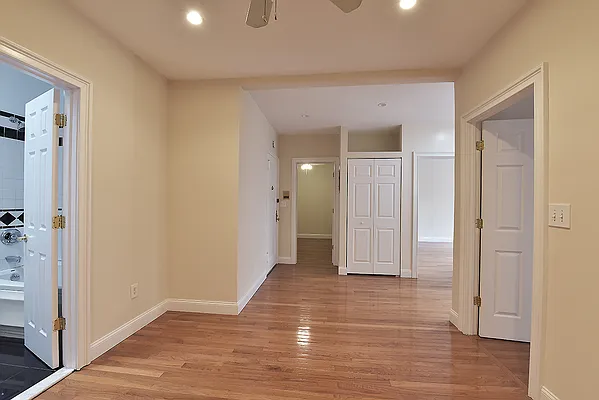 Rented by Mantus Real Estate | media 1