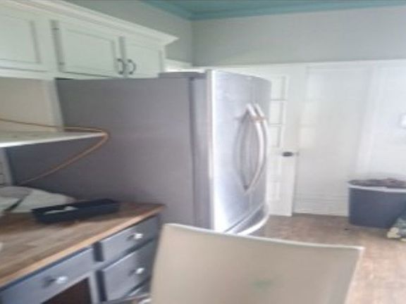 5th image of 517 4th Ave