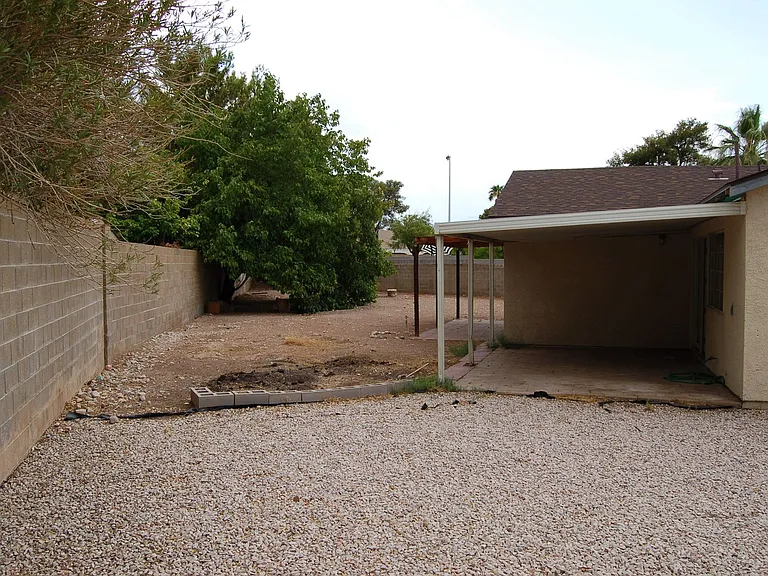 7185 Acorn Ct — Photo 6