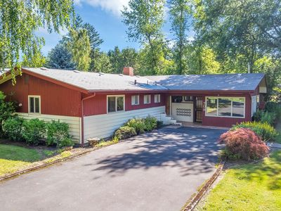 708 SE Northway Rd, Corbett, OR, 97019