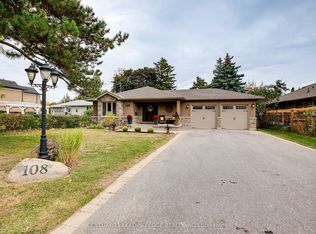 108 Robinson St, Markham, ON L3P 1P1