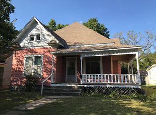 610 W 1st St, Pittsburg, KS 66762