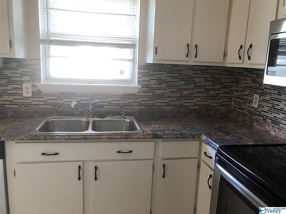 5th image of 3704 N Westdale Ct SW