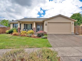 5437 Umpqua Ln NE, Albany, OR 97321