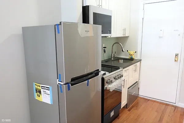 Rented by Citi Habitats | media 11