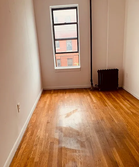 30-96 12th St #6 — Photo 10