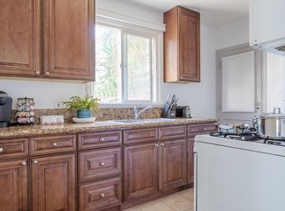 430 S Catalina St #1, Los Angeles, CA 90020