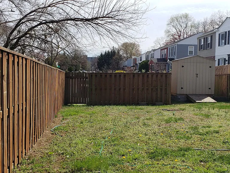 5651 Fenwick Dr — Photo 5