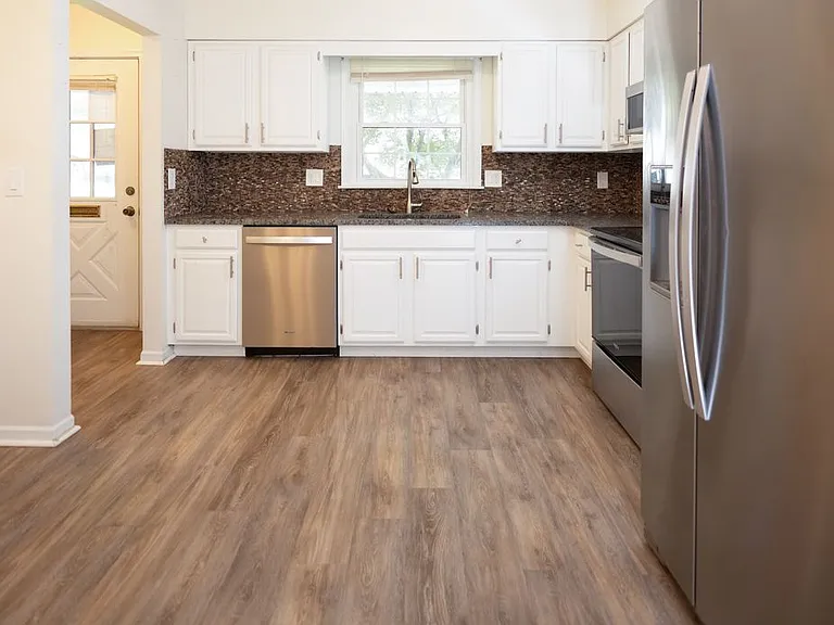 1308 S Mount Joy St — Photo 5