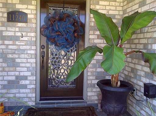 2nd image of 11240 Parkwood Ct S