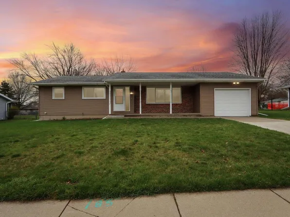 917 Kriedeman Drive, Stoughton, WI 53589