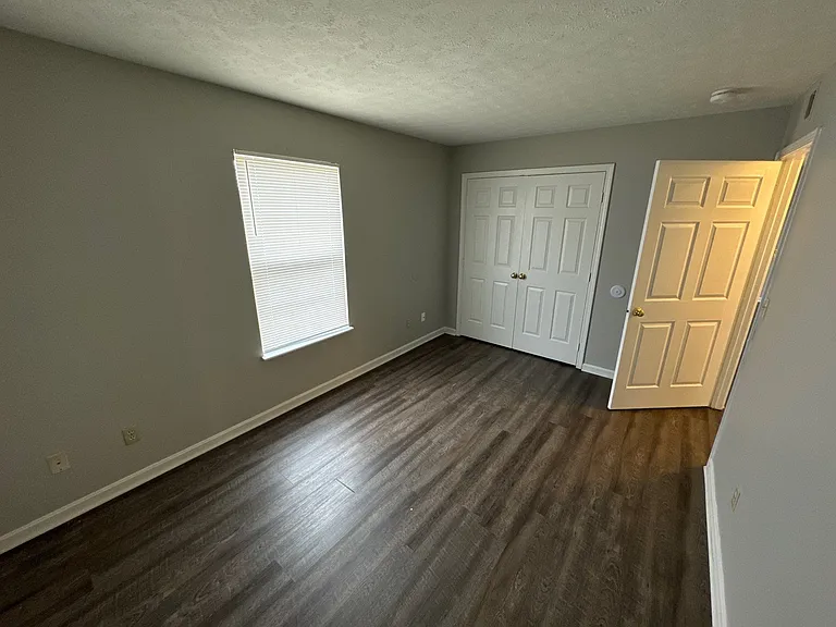 4109 Blue Lick Ct #6 — Photo 12