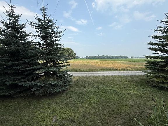 5th image of 5891 Sand Rd
