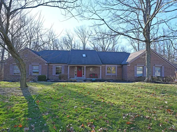 8435 Greenleaf Dr, Cincinnati, OH 45255