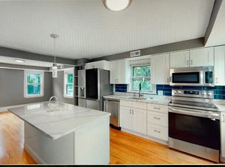 21 Washington Ave #1, Natick, MA 01760