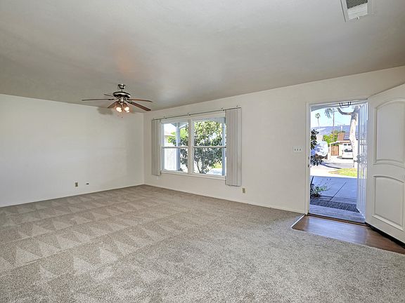 3rd image of 4873 Rhoads Ave