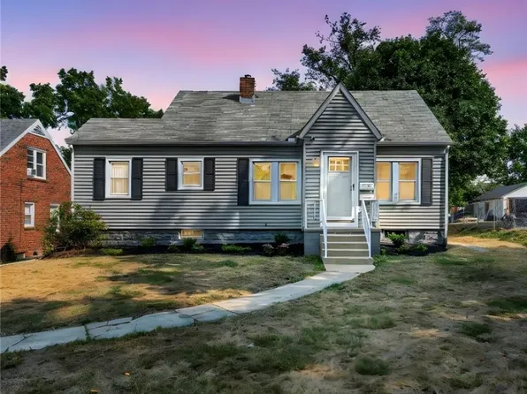 2653 Shelburn Ave, Akron, OH 44312