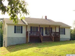 3804 Roundabout Rd, Louisa, VA 23093
