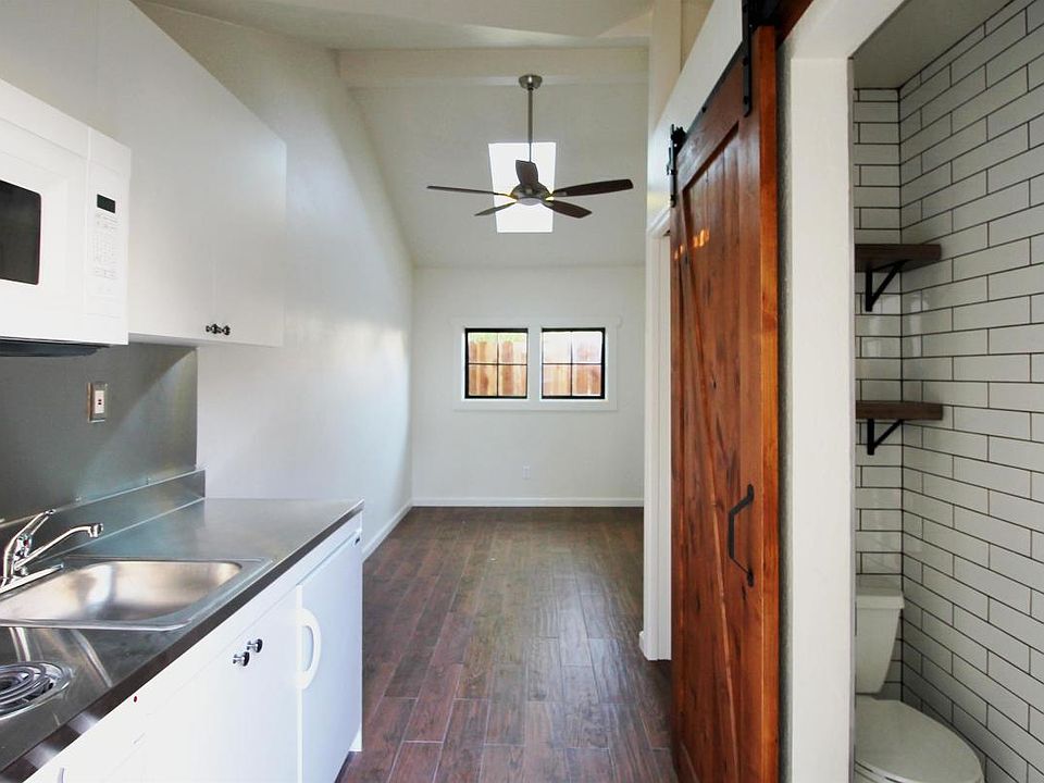 1st image of 375 Molino Ave #A-0373-375