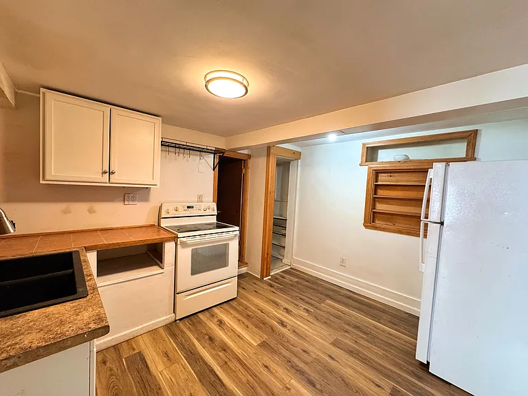 3 Church St #1A — Photo 4