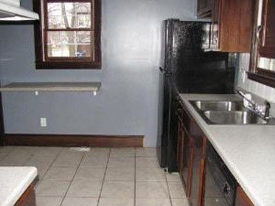 5th image of 448 E Bourbonnais St