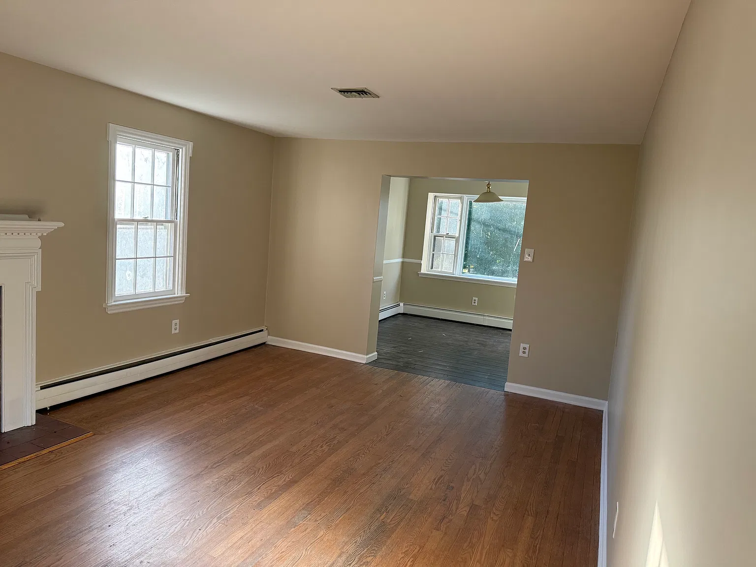 3 bed, 1536 sqft, $2,950 — Photo 3