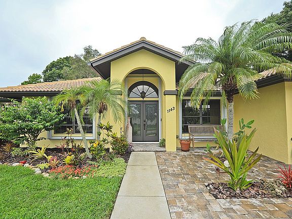 2nd image of 1143 Derian Pl
