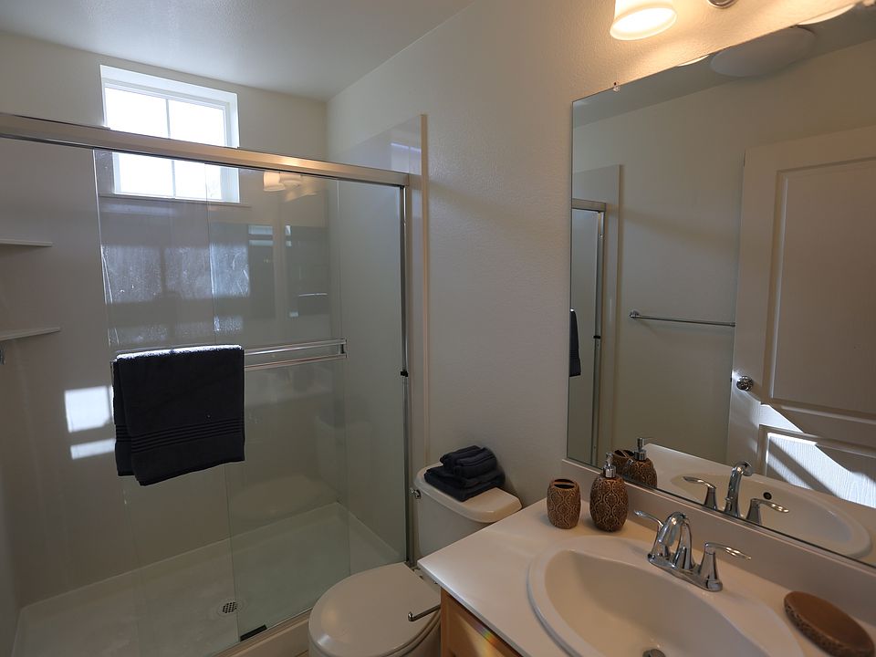 1st image of 2064 Sheffield Dr