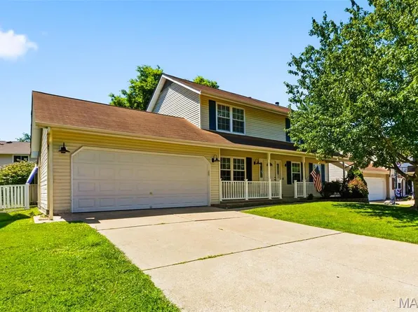 807 Amanda Dr, Saint Peters, MO 63376