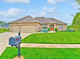 913 Justine Cir, Indianapolis, IN 46234