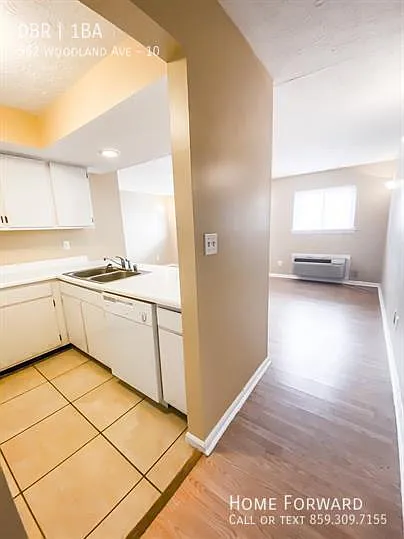 562 Woodland Ave #10 — Photo 5