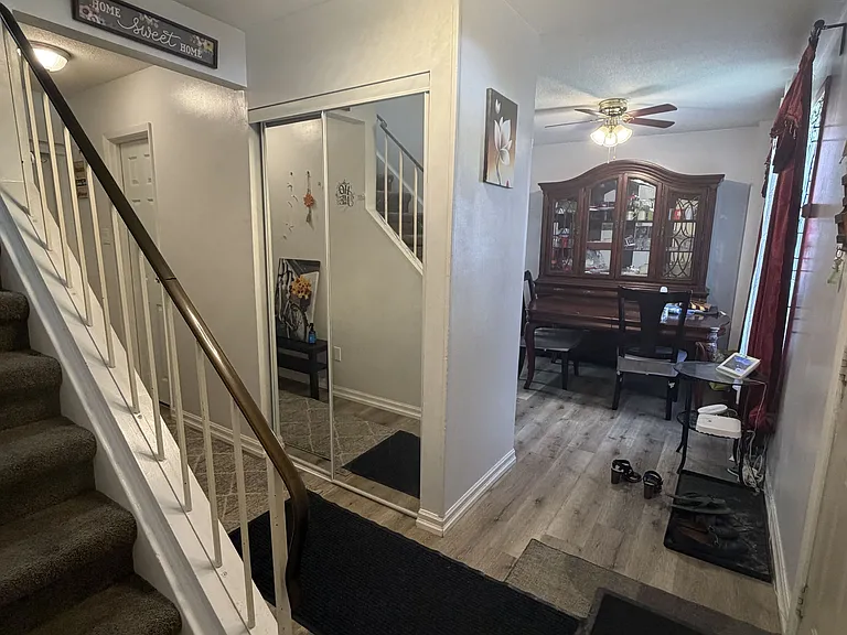 6 Cedarhill Cres — Photo 8