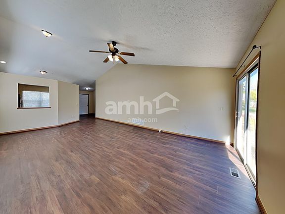 5th image of 464 Scandia St